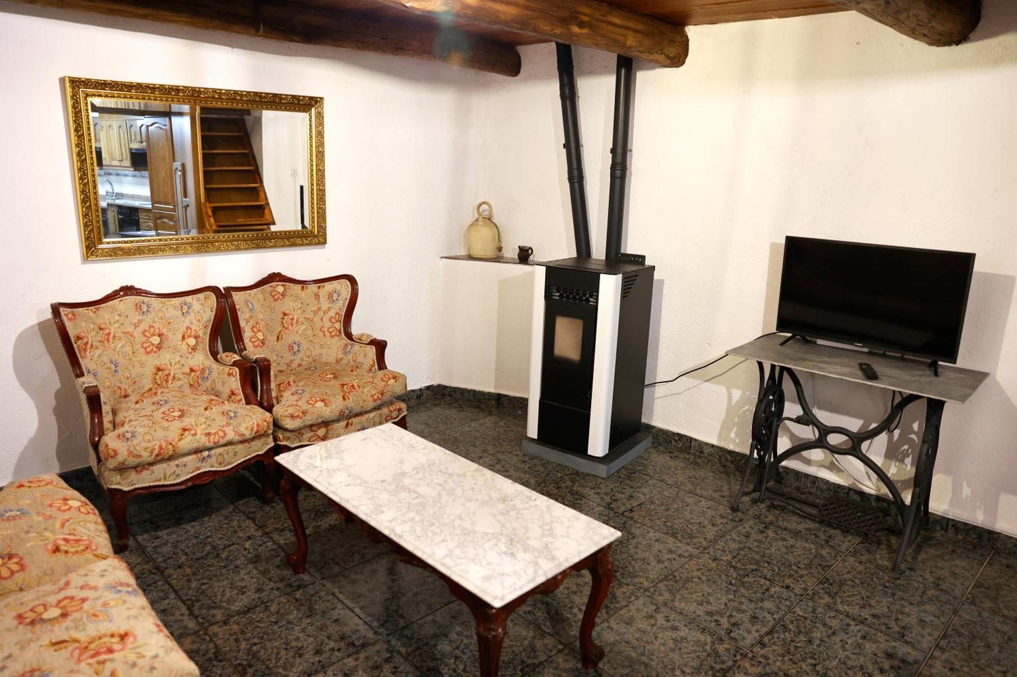 A Casa Do Pozo - As Casas Do Pozo - Apartment Folgoso do Courel Bagian luar foto